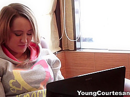 Gloria Miller - teen 18+ Registers On Whore Site