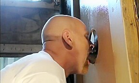 GloryHole BJ Splashes Out