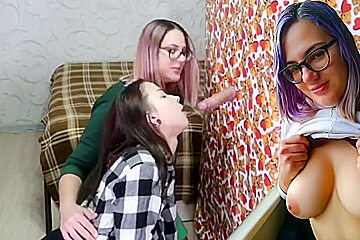 Gloryhole Girls Cock Sucking Finish Cum Load Threesome