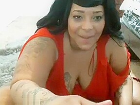 Gorda safada fazendo boquete na live!