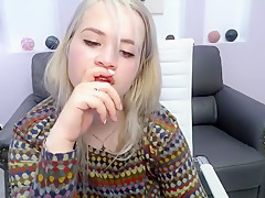 Gorgeous Bruentte teen 18+ With Big Boobs And Toys 03