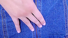 Gorgeous Woman Pussyfucked By Big Cock After Interview
