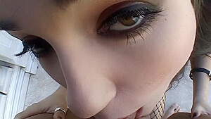 Gosto De Ser Dominada Quando Me Fodem, Sou Bem Porca E Gosto Que Me Chamem Nomes