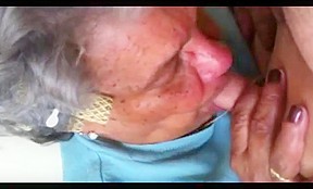 Granny Give a nice blowjob