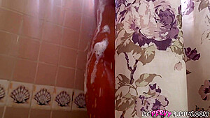 Grrrr I Gave My Slutty Stepsis What She Wanted