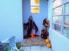 Halloween Glory hole for Black Hottie