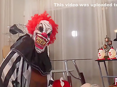 Have You Ever Fucked A Clown And 11 Min - Taylor Nicole And Myster Mysterious