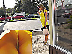 Hawt belts up yellow suit