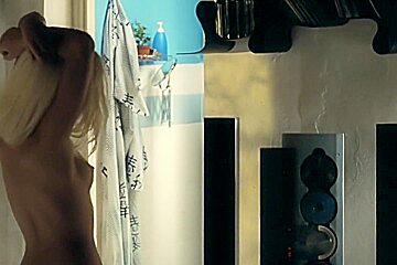 Heroines (1997) Virginie Ledoyen