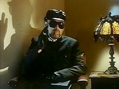Herrin In Schwarzen Leder