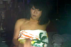 Homemade asian TS wanks and cums