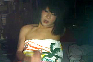 Homemade asian TS wanks and cums