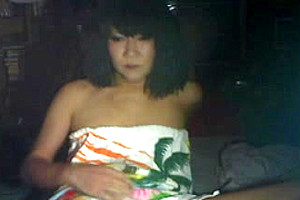 Homemade asian TS wanks and cums
