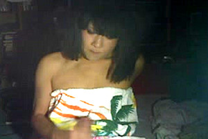 Homemade asian TS wanks and cums