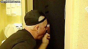 Homemade gaydaddy sucks gloryhole dick 4 cum in mouth