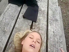 Horny Couple has Sex Outdoors in the Cold
