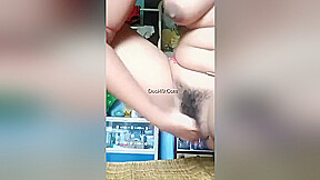 Horny Indian Girl Fingering