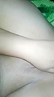 Horny Paki Bhabhi Masturbating Pussy With A Powder Bottle