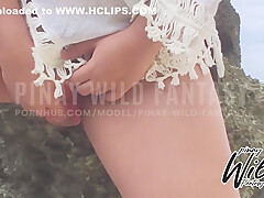 Horny Pinay teen 18+ Girlfriend Masturbates And Use Dildo On A Public Beach - New Viral Video