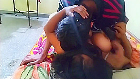 Hot Desi Bhabi Ko Delhi Lake Room Me Chudai Kri