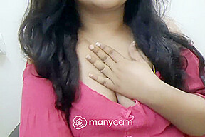Hot Desi Girl Playing With Her Boobs