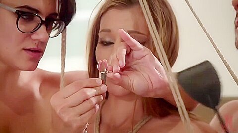 Hot Spoiled Princess Has Anal With Step Mommy