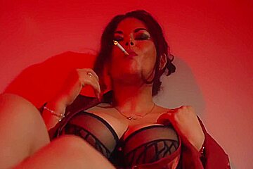 Hot Step mommy In Join Smoking!