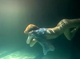 Hot Underwater Girl You Havent Seen Yet Is All For You