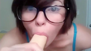 Hot babe with glasses and her first time caming