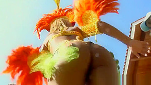 Hot hammering of beauty from Brazil