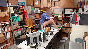 Huge Wiener Fucks Clumsy teen 18+ Jacker