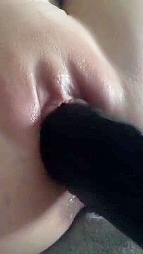 I fuck and fist