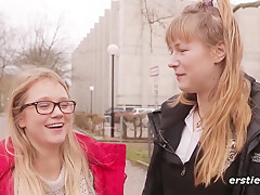 Idas Heibe Action Zwischen Den Regalen With Holly S