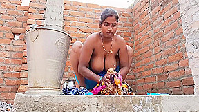Im Washing Her Cloth And Fingering Her Tight Cremie Pussy
