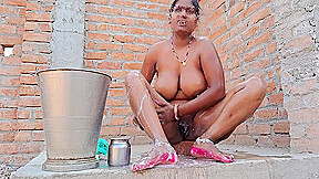 Indian Aunty Bathing And Fingering Her Pussy