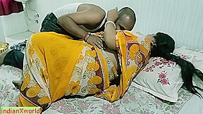 Indian Beautiful Hot Bhabhi Hardcore Sex !! New Bhabhi 1st Sex