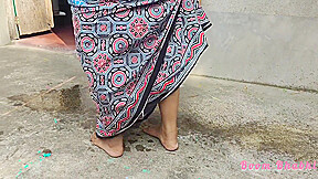 Indian Bhabhi Standing Pee