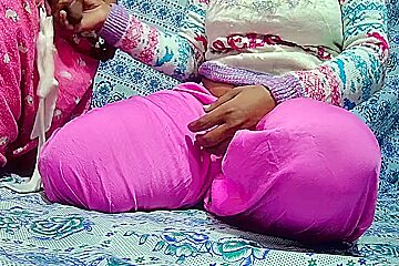 Indian Big Duck Boy And Maid Sex In The Park