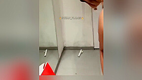 Indian Cam Girl Priyas Sexy Nude Ass Teasing Compilation