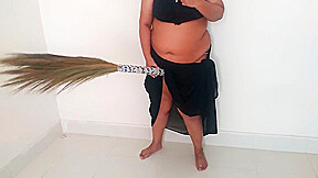 Indian Desi Hot Maid Has Sex With Pussy Broom Inside While Sweeping The House