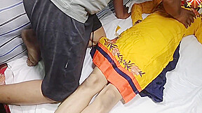 Indian Hot Bhabi Ki Chudai Yellow Sute Me Hindi Sex Video