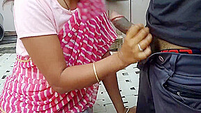 Indian Hot Desi Aunty Ki Mast Chodai – Indian Desi Aunty In Lehnga