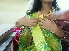 Indian Hot Receptionist Amazing Xxx Hot Sex With Office Boss!