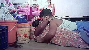 Indian Hot Wife Kissing Ass Bb