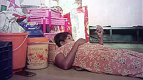 Indian Hot Wife Kissing Ass Bb