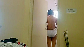 Indian Teenage Girl Naked After Shower Video