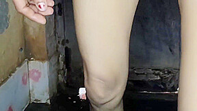 Indian Village Girl Pussy Shaving In Bathroom