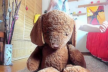 Italian student 18+ Girl Has An Orgasm Using Her Favorite Stuffed Animal