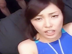 Japan Girl Gets Several Cumshots In Her Mouth