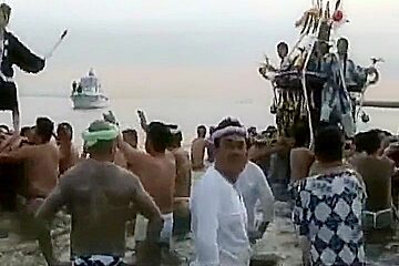 Japanese Bodybuilder Exhibiting At Matsuri On Public Beach